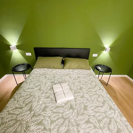 Apartment Empire