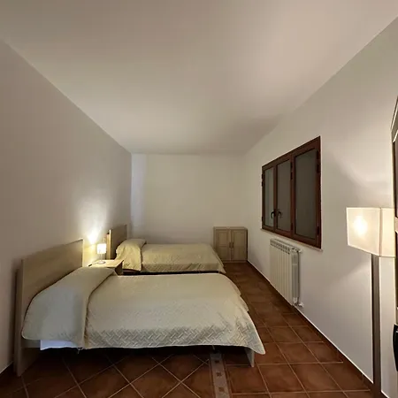 Apartment Sara Mondello Garden Level