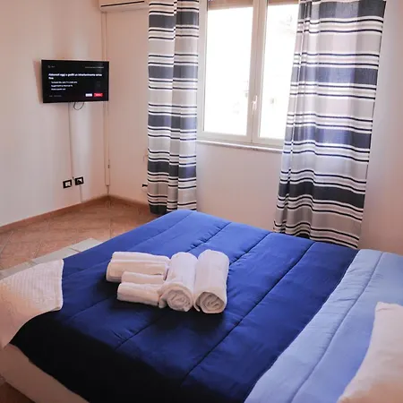 Apartment Le Finestre Su Ballaro Palermo