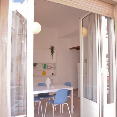 Apartment Le Finestre Su Ballaro