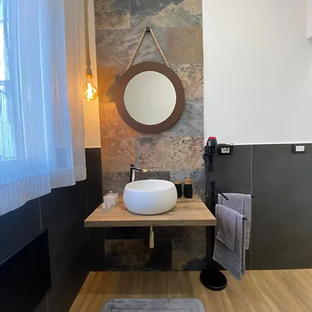 Apartment Di Fronte Zisa *