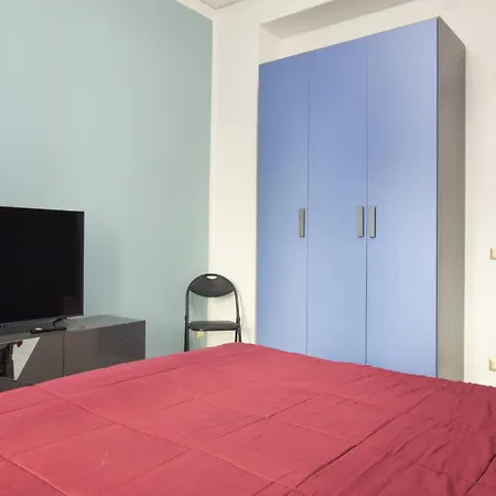 Gorgeous In With Kitchen Apartment