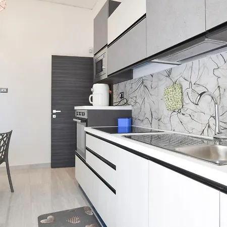 Gorgeous In With Kitchen *