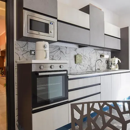 Gorgeous In With Kitchen * Palermo