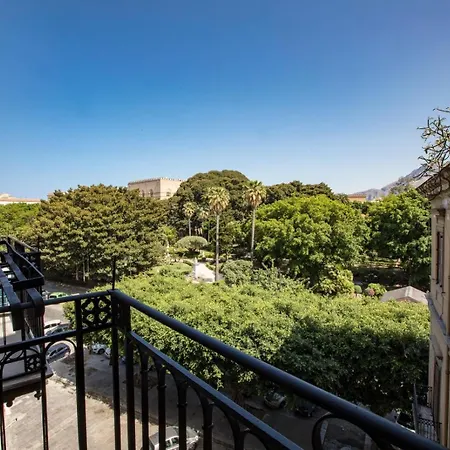 Vittorio Emanuele Apartament