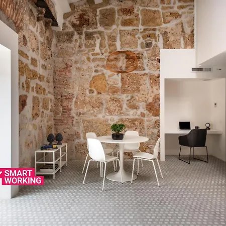Casa Design Tra Le Mura By Wonderful Italy * Palermo