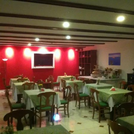 Bellevue Del Golfo & Hotell