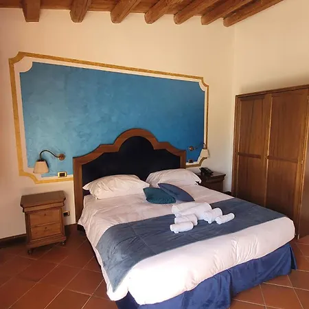 Lampedusa מלון דירות 3*