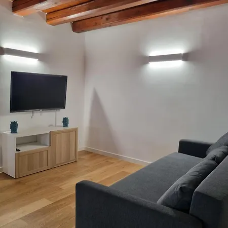Casa Azzurra - Palazzo Del Buonpastore - Elisa Palermo