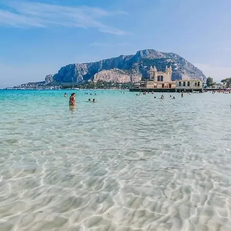 Rys Mondello House Apartment *