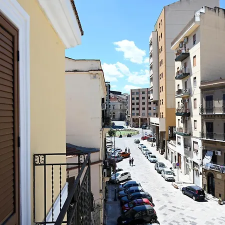 Appartamento Politeama Theater