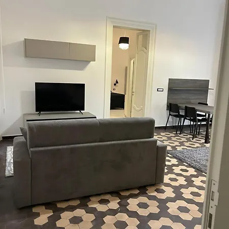 Margot House Apartamento *