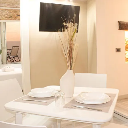 Appartement A Centro Vicino Stazione Mercato E Attrazioni *