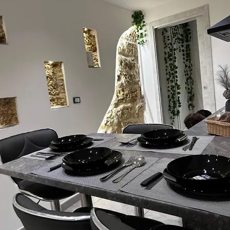 Sopra Le Mura Apartment Palermo
