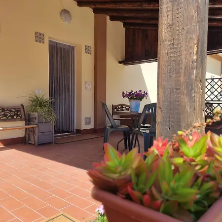 Holiday home Flowers House Palermo