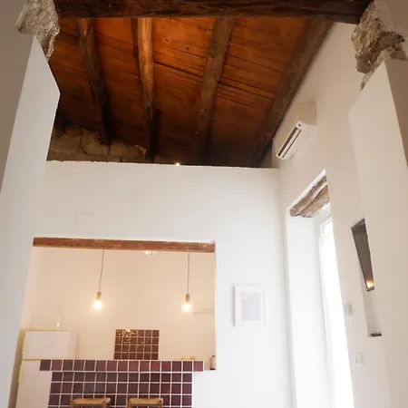 Holiday home Palazzo Crisafulli 1- Casa Liberty Con Vasca Esterna