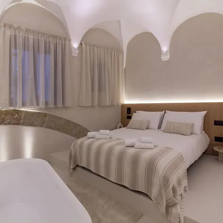 Panto - Rooftop Boutique B&B