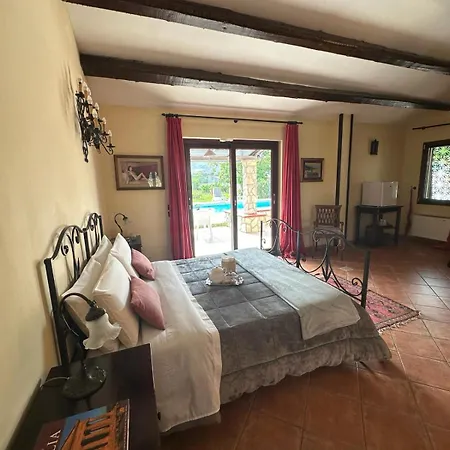 Inserra Deluxe Bed & Breakfast