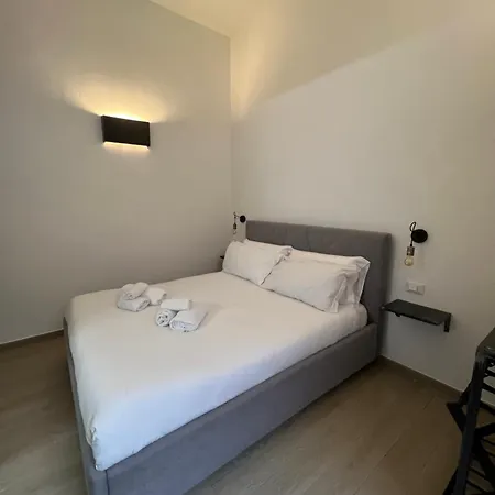 Bed & Breakfast Villafranca Settantuno *