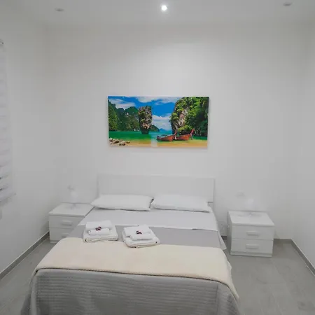 Siciliansun Guest house *