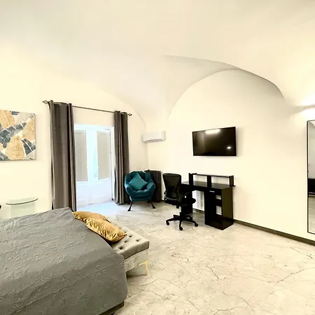 Nel Cuore Di Isidoro Palace Apartment *