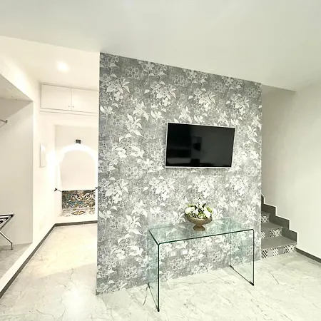 Apartment Nel Cuore Di Isidoro Palace