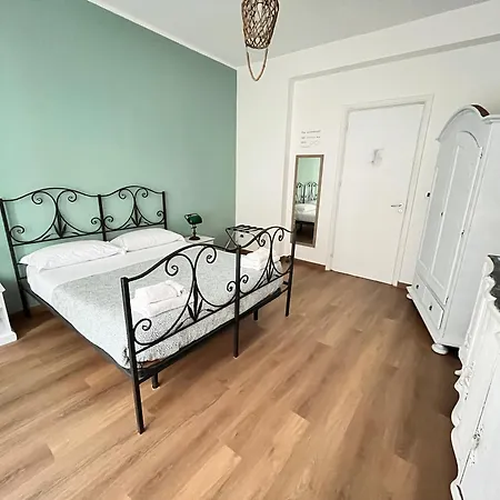 Porta Amari Bed & Breakfast