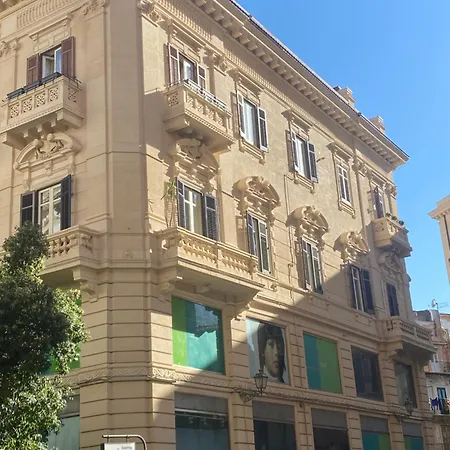 Suiteinpalermo - Vacanze Nel Centro Storico Apartment *