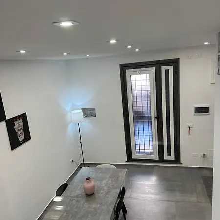 Holiday home Vespro House Palermo
