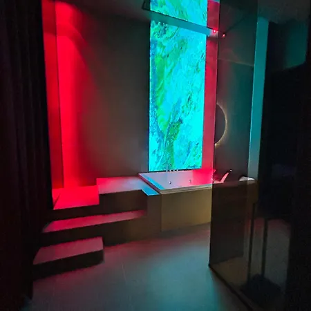 Gold Boutique & Spa *