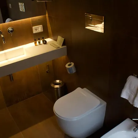 Palazzo Cartari 4* باليرمو