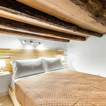 Apartment Station Modern With Balconies X8 Palermo