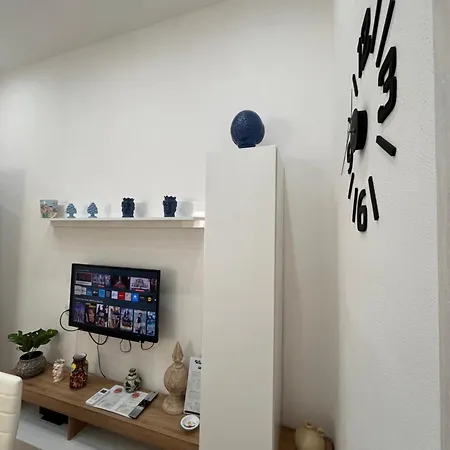 Casa Le'a Apartment *