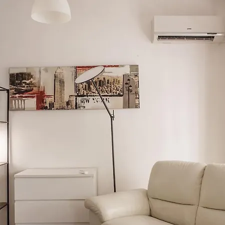 New Stabile Balcony Apartment