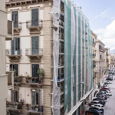 New Stabile Balcony *
