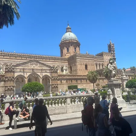 Holiday home Noble Palermo