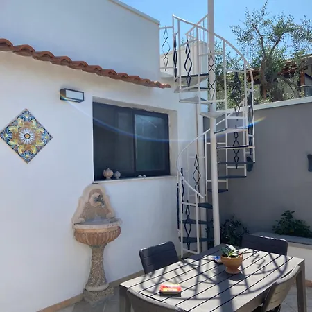 Holiday home Frontemare *