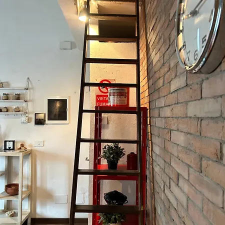 Apartment Casa Design Con Terrazzo In Centro Storico