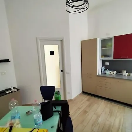 Fb House Apartment *