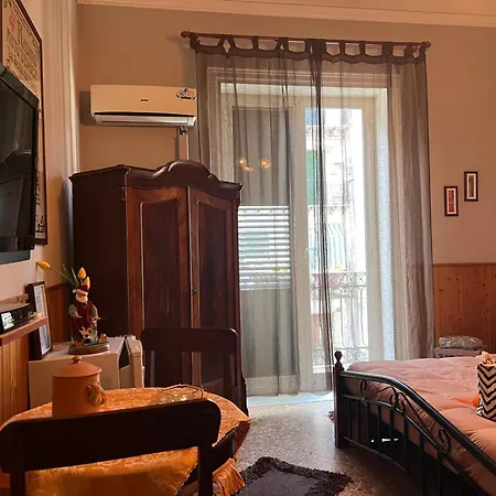 לינה וארוחת בוקר Nuovo Cortile פלרמו