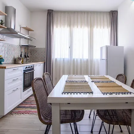 Station - Fanale Apartment *