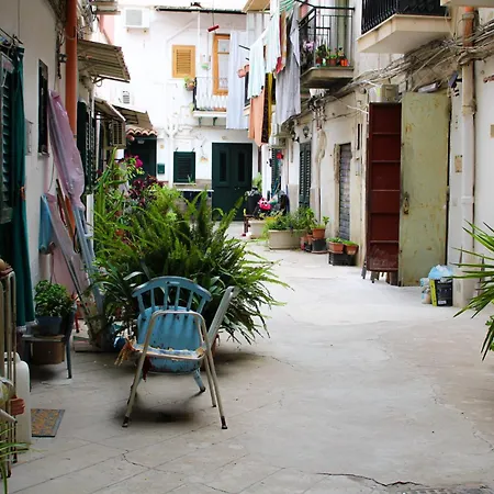 Apartment Leone *