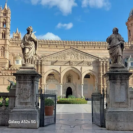 Apartment Luxury Cathedral Palermo