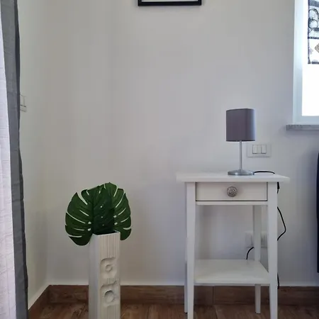 House & Free Parking By Perry-holiday * Palerme