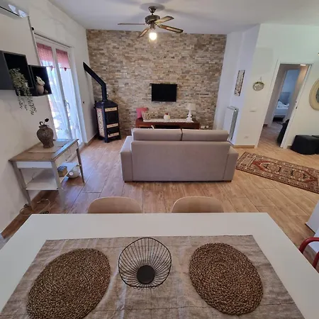 House & Free Parking By Perry-holiday Appartement Palerme