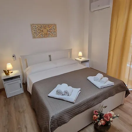 Pomelia House Apartment