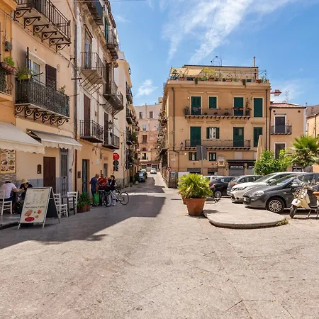Apartment Le Porte Del Kassaro Palermo