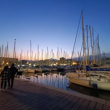 Appartamento Centro Storico - La Casuzza Cala Palermo