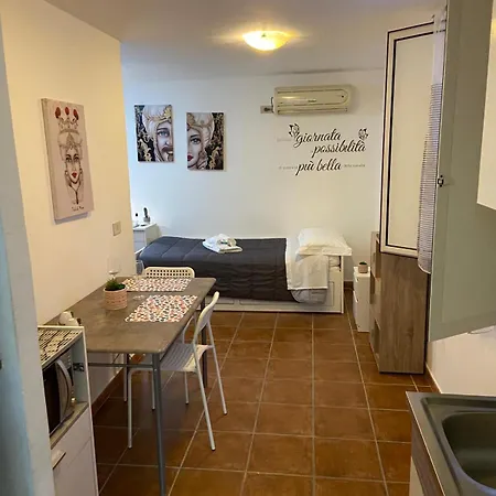 Apartment Petit Maison