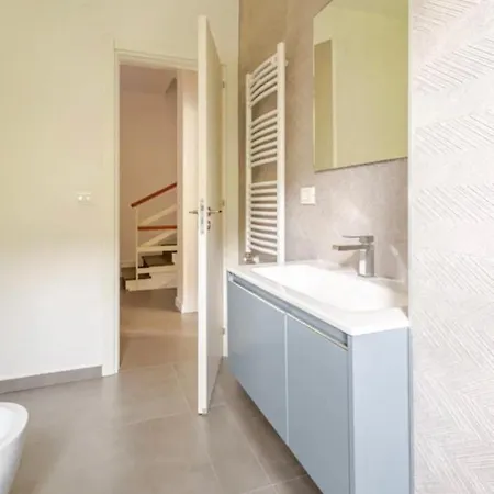 Elena Holiday home